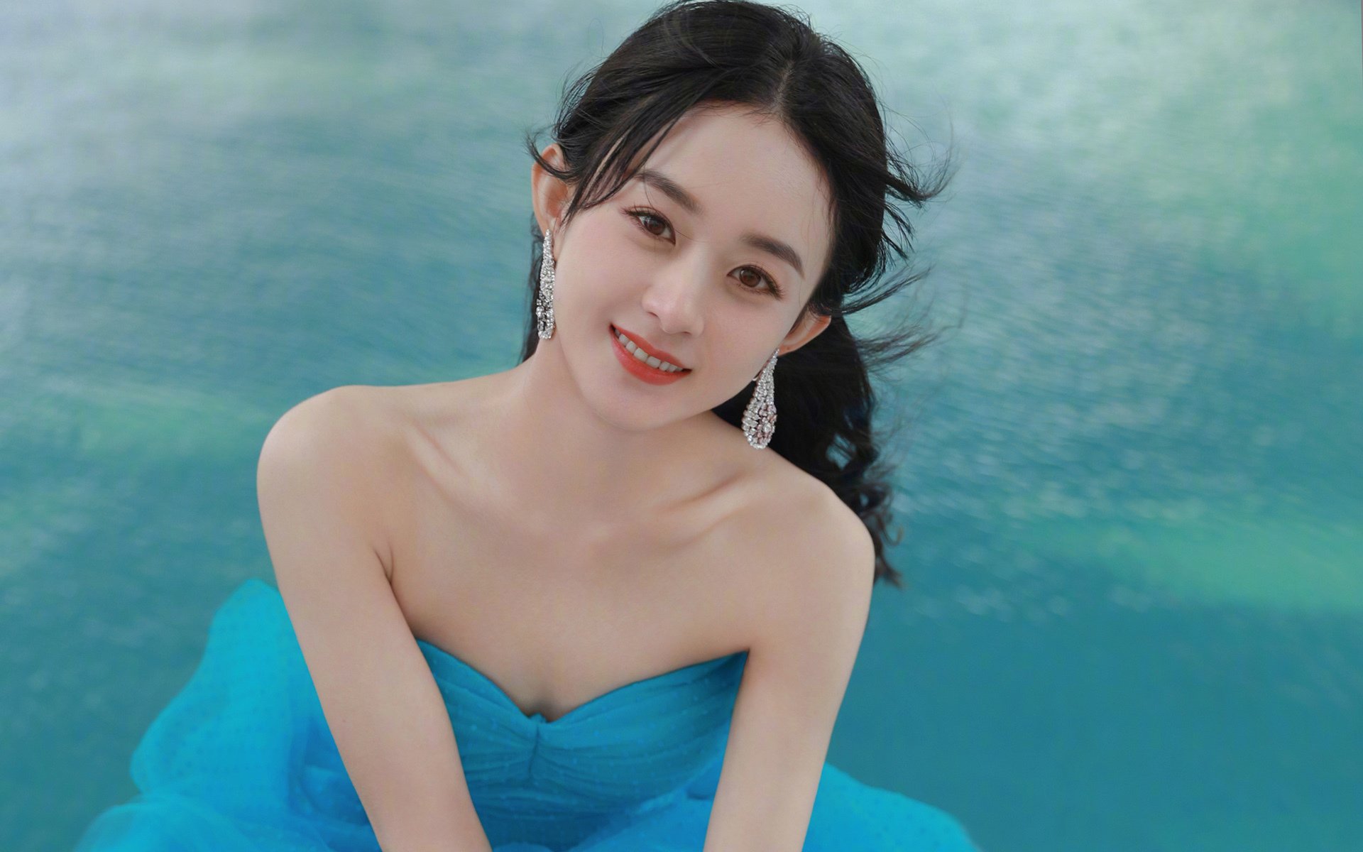 世俱杯直通-“西甲冠军争夺愈演愈烈，豪门难分胜负”，西甲冠军一览表